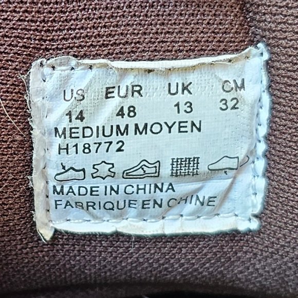 Hush Puppies "Gus" in FULL-GRAIN leather, VGUC, hard to find size - Picture 7 of 16